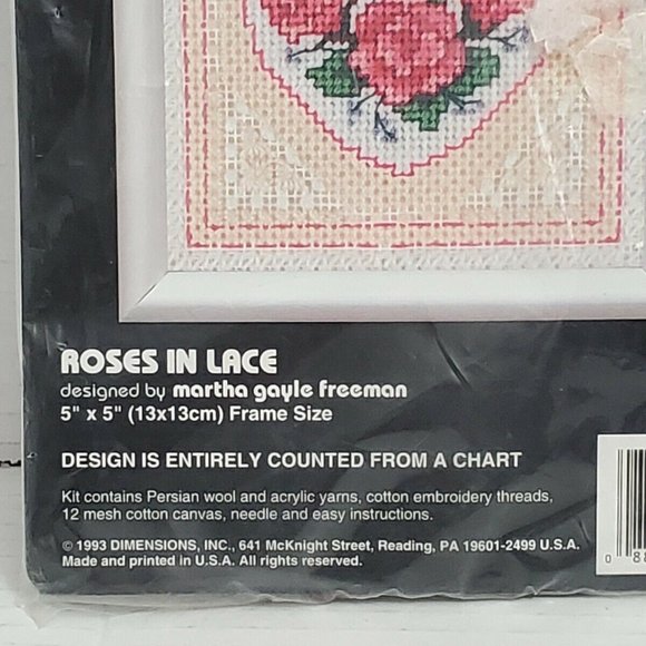 DIMENSIONS Needlepoint (FRIENDS, ROSES in Lace) - Picture 5 of 11